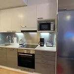 To Luxstudio Savusuite From Helsinki Airport 6 Min, To 27min, Freeparking In Kivistoe Апартаменты Вантаа