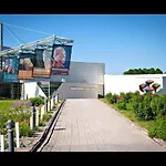 To Luxstudio Savusuite From Helsinki Airport 6 Min, To 27min, Freeparking In Kivistoe Апартаменты *