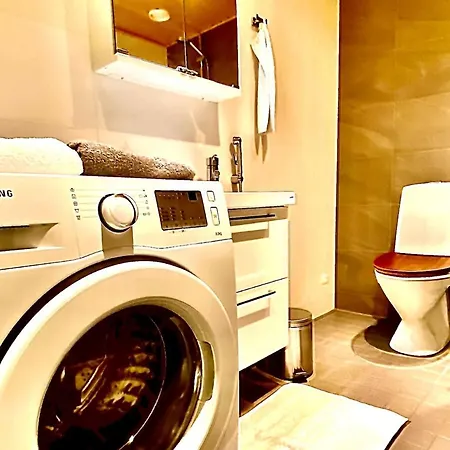 To Luxstudio Savusuite From Helsinki Airport 6 Min, To 27min, Freeparking In Kivistoe Apartment *