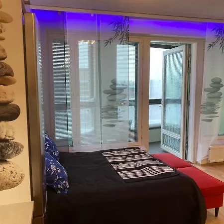 To Luxstudio Savusuite From Helsinki Airport 6 Min, To 27min, Freeparking In Kivistoe Apartment *