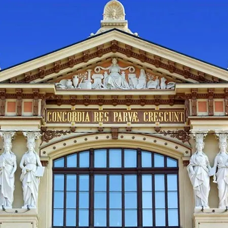 To Luxstudio Savusuite From Helsinki Airport 6 Min, To 27min, Freeparking In Kivistoe *