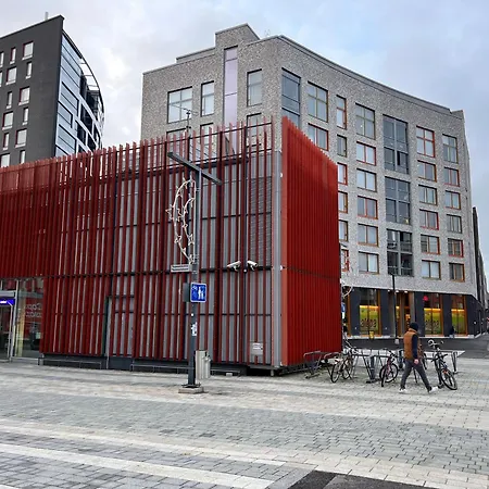 Apartamento To Luxstudio Savusuite From Helsinki Airport 6 Min, To 27min, Freeparking In Kivistoe Vantaa