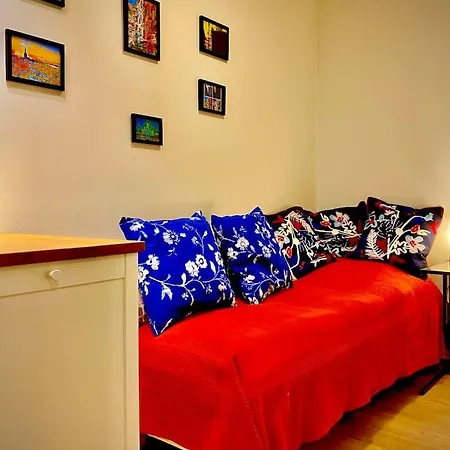 To Luxstudio Savusuite From Helsinki Airport 6 Min, To 27min, Freeparking In Kivistoe Vantaa